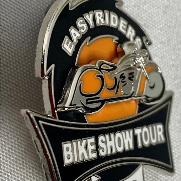 EASYRIDER  Pins  "BIKE SHOW" RIDE HARLEY BIKER VEST HAT PINS 2013 -2016 … - Picture 9 of 12